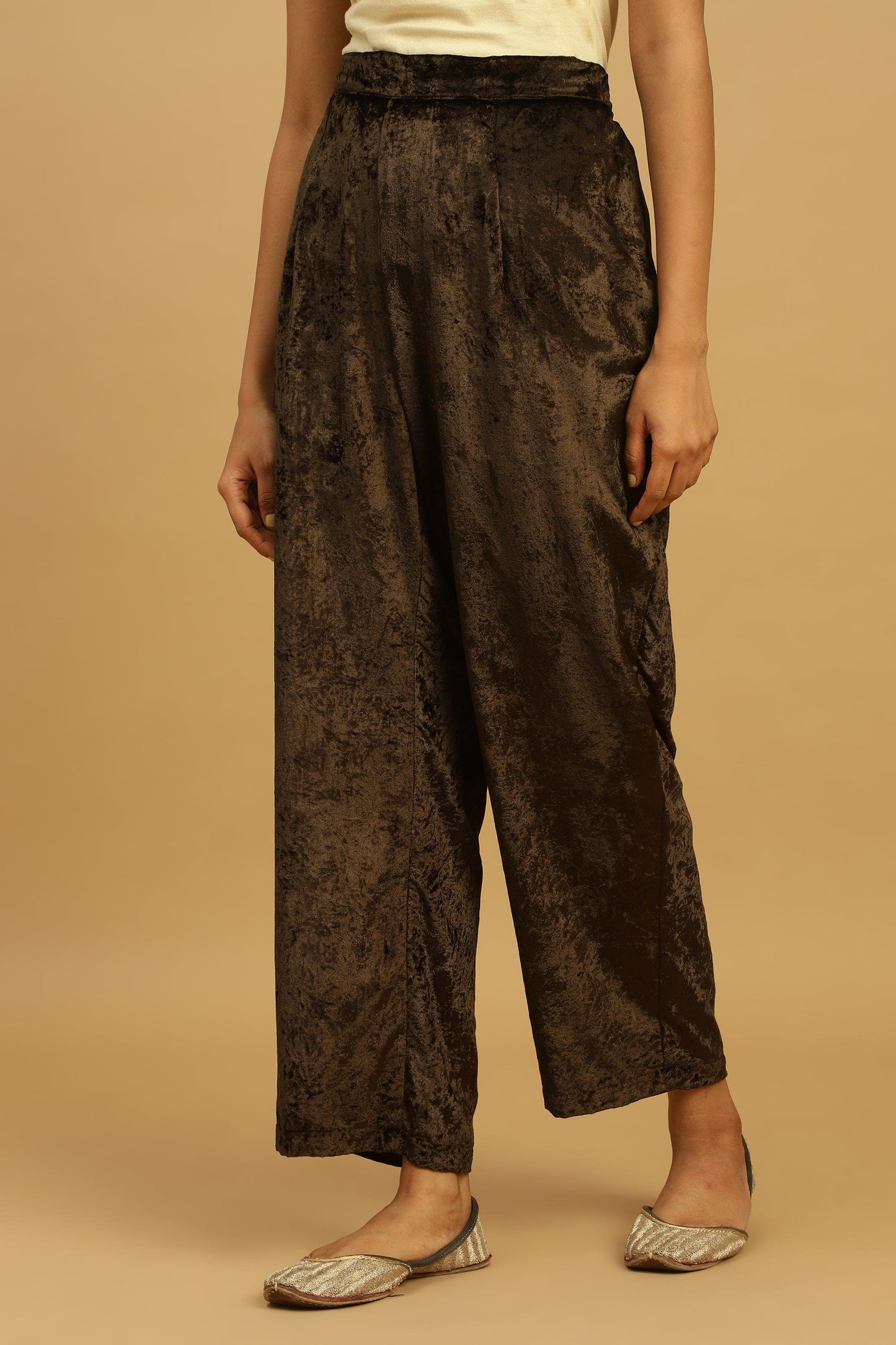 CHOCOLATE BOOTIE VELVET AJRAKH TUNIC SET