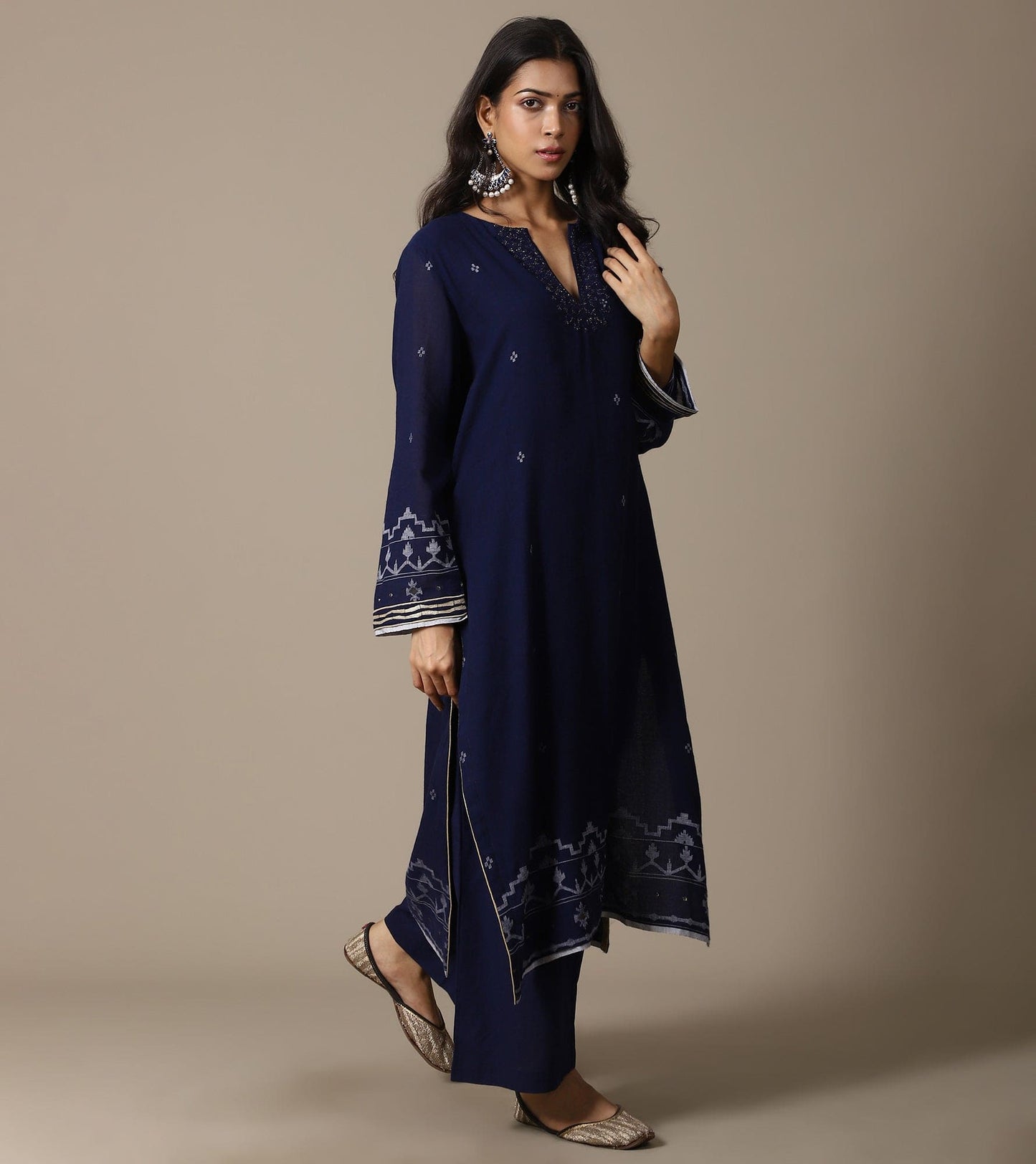 INDIGO JAMDANI JAAL TUNIC SET