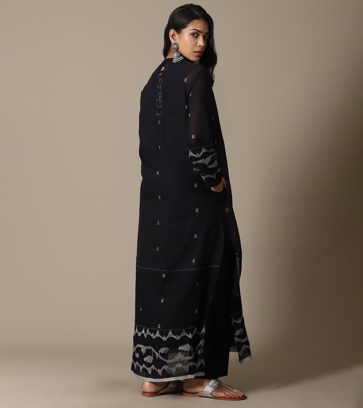 BLACK JAMDANI TUNIC SET