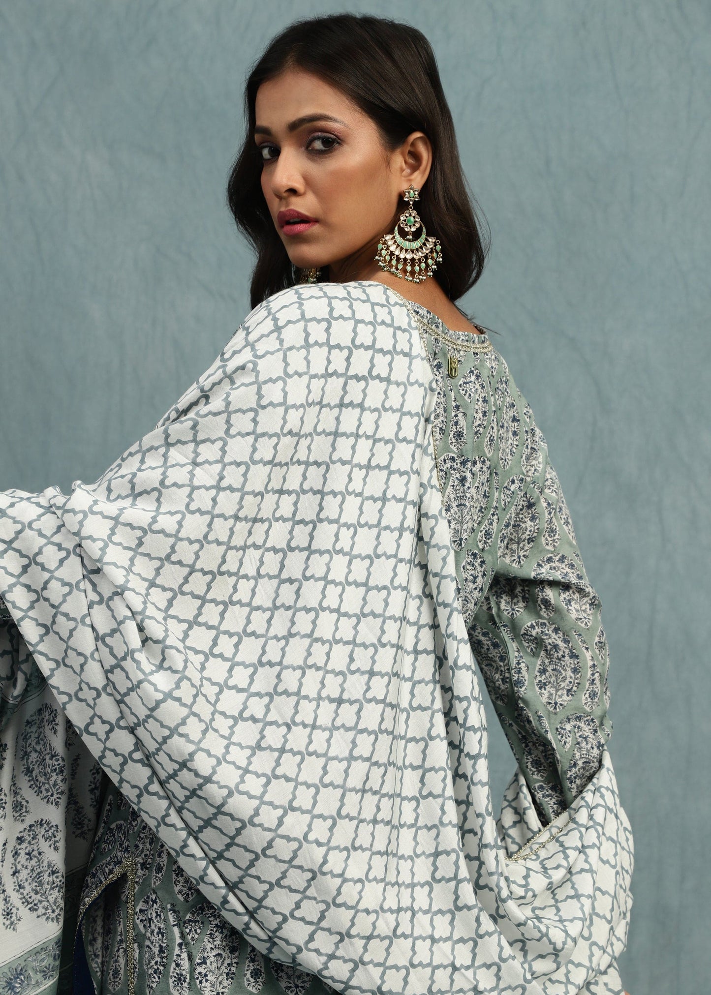 LIGHT INDIGO PAISLEY JAAL COTTON SILK HAND BLOCK PRINTED KURTA SET- (3 PCS SET)