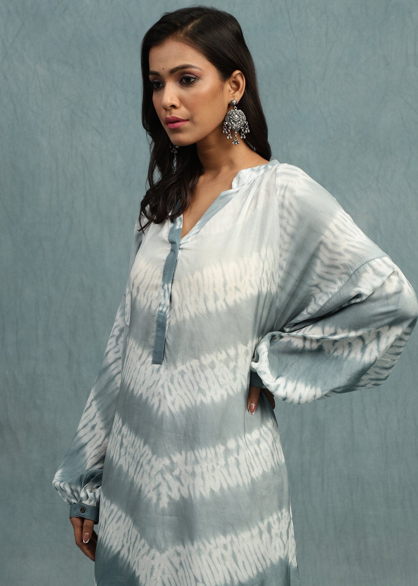 SHIBORI LIGHT INDIGO COTTON SILK TUNIC SET