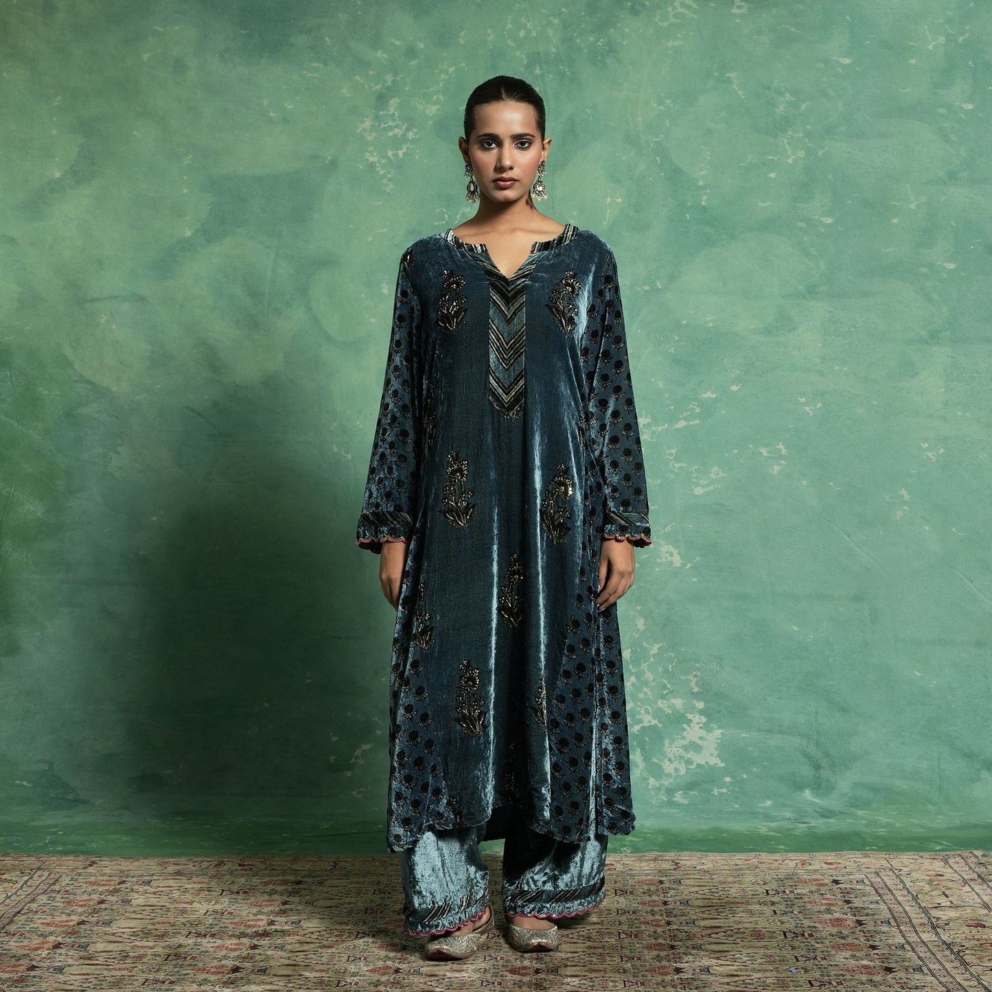 VELVET INDIGO TUNIC SET (SET OF 2)
