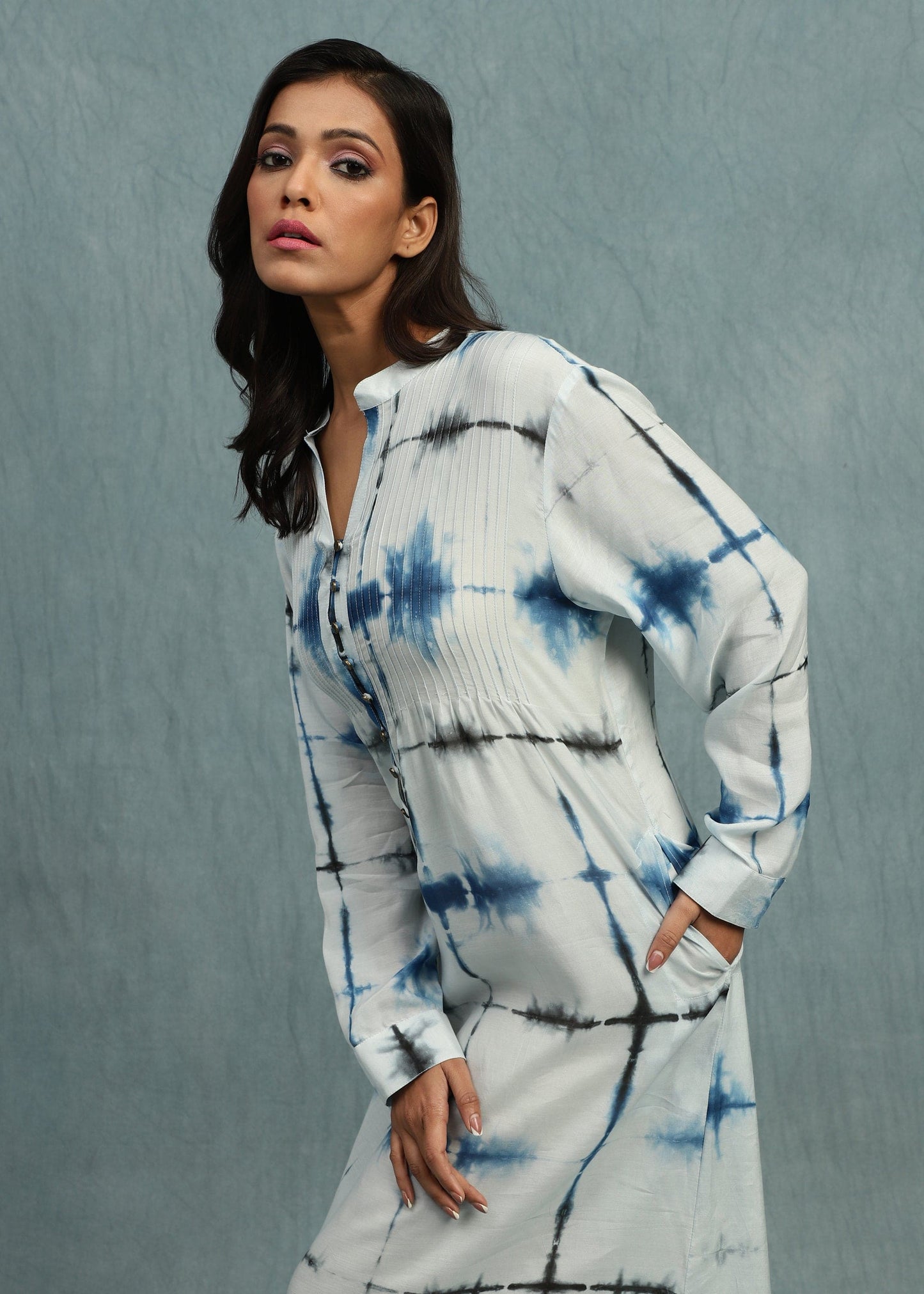 CHARCOAL BLUE TIE DYE COTTON SILK KAFTAN